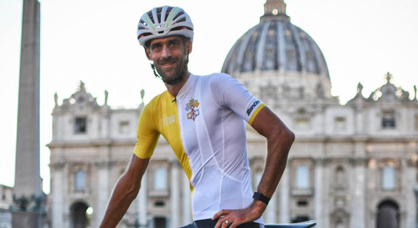 Sporttörténelmet ír a pápa kerékpárosa: először indul vatikáni sportoló világbajnokságon