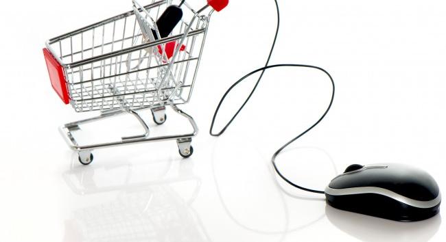 Egyre többen tekintenek úgy az online bevásárlásra, mint egy plázalátogatásra