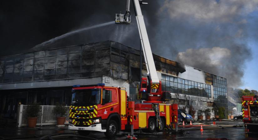Drámai fotók: leégett Európa legnagyobb nagykereskedelmi piaca