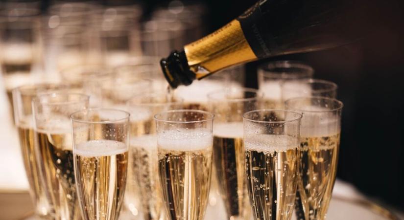 Nem mind pezsgő, ami bubis! Mi a különbség a champagne, prosecco, cava és habzóbor között?