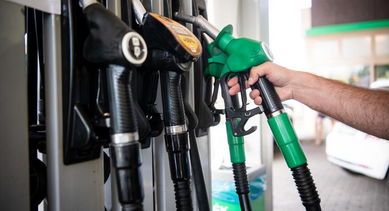 Szerdától bruttó 6 forinttal drágul a gázolaj piaci ára