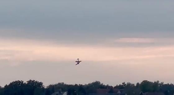 Összeakadt két repülőgép Németországban, mindkettő lezuhant – videó