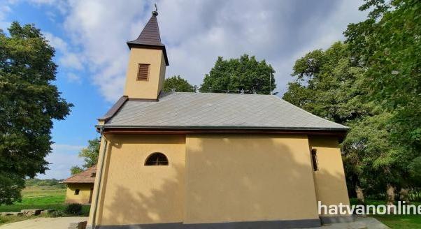 Felújították a kápolna tetőszerkezetét 