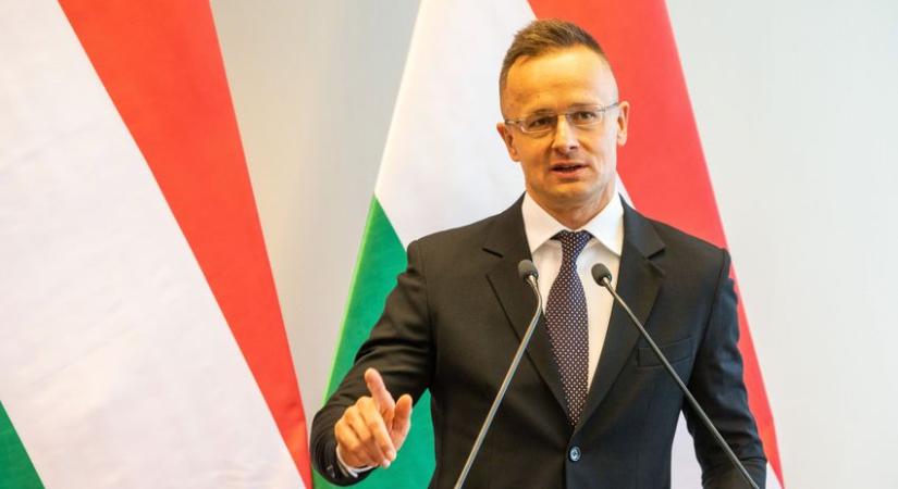 Szijjártó: Magyarország nem támogat semmit, ami közvetve vagy közvetlenül veszélyeztetné a Paksi Atomerőmű építését