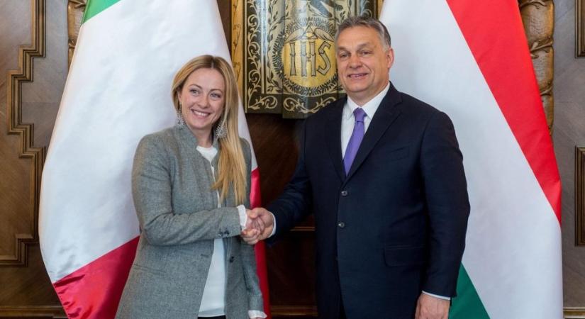 Olaszországra jobbra fordult, Orbán Viktor felvette a kapcsolatos a győztes szövetséggel