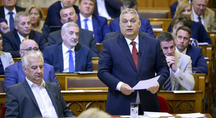 Orbán Viktor a DK-nak: :Azt javaslom, Önök csak maradjanak az árnyékban