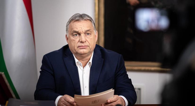 Orbán Viktor (Facebook): Most látok először olyat, hogy a törpe vet ki szankciót egy óriásra