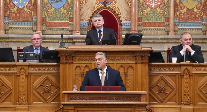 Orbán kinyitotta a száját, bezuhant a forint