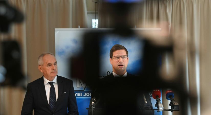 Rezsi: Mentőövet dob Pécsnek a kormány!