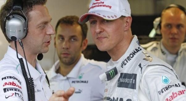 Brawnt Schumacher visszatérésére emlékezteti Hamilton helyzete