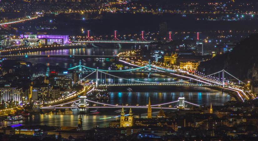 Száznál is több programmal készül Budapest a 150. születésnapjára