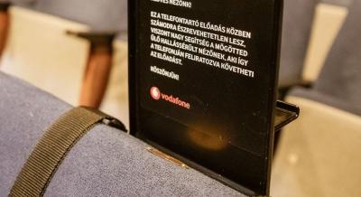 A Vodafone új technológiája hallássérülteknek segít