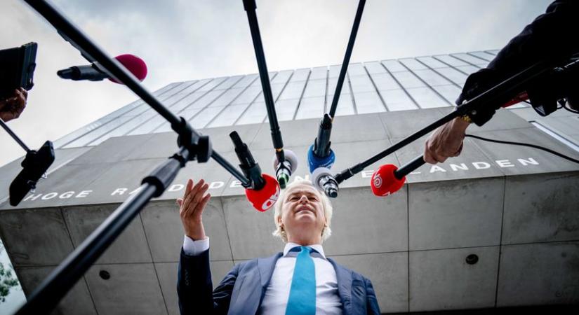A Magyar Érdemrend középkeresztjével tüntették ki Geert Wilders holland képviselőt (videó)