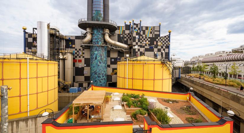 Hundertwasser-stílusú óriás vízforraló Bécs új hőerőműve