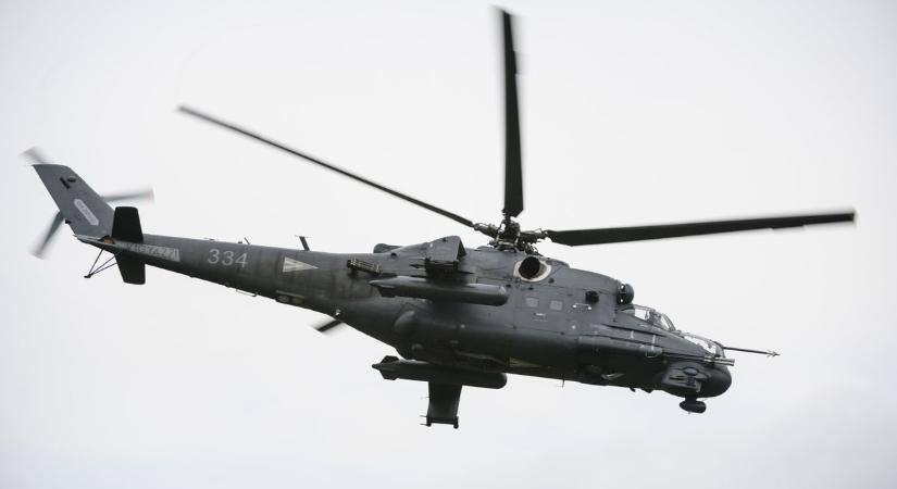 Katonai helikopterek gyakorlatoznak Siófok környékén