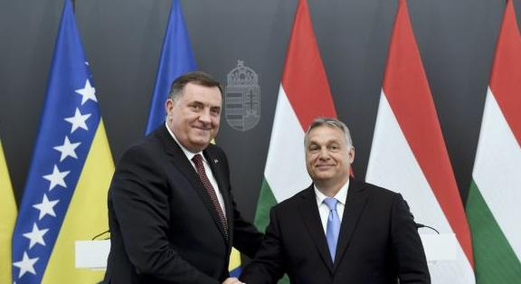 Orbán: Magyarország a Szerb Köztársaságot is tiszteletbeli szomszédjának tekinti