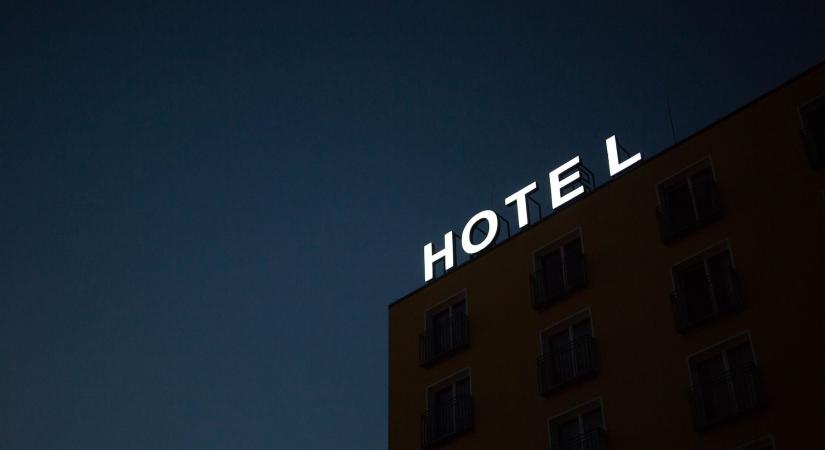 Kormányinfó: lehet, hogy nem sok szálloda marad nyitva