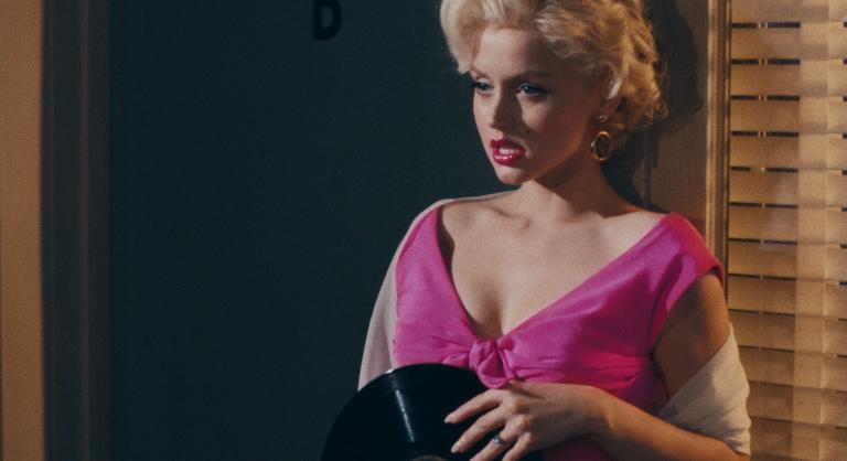 Földbe döngölt minket a Netflix új filmdrámája Marilyn Monroe-ról