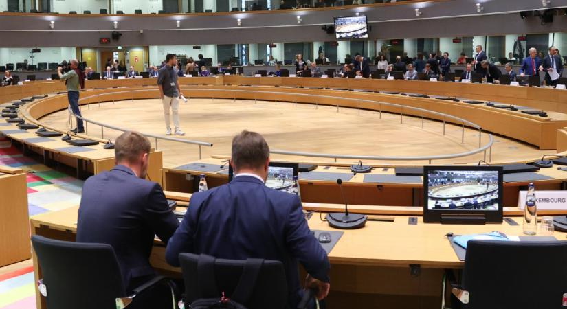Döntöttek Brüsszelben a közös uniós rezsicsökkentés négy pontjáról