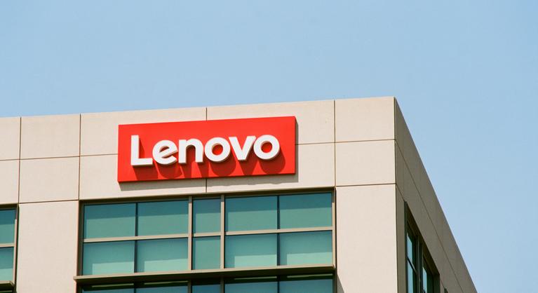 Új rendszerrel gondolja újra a videókonferenciázás élményét a Lenovo