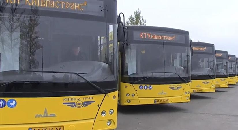 Buszokat ad át Kijev Dnyiprónak