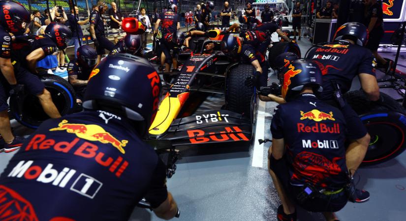 A Red Bull visszavág a gyalázkodásért, ha a riválisok nem vonják vissza a vádakat