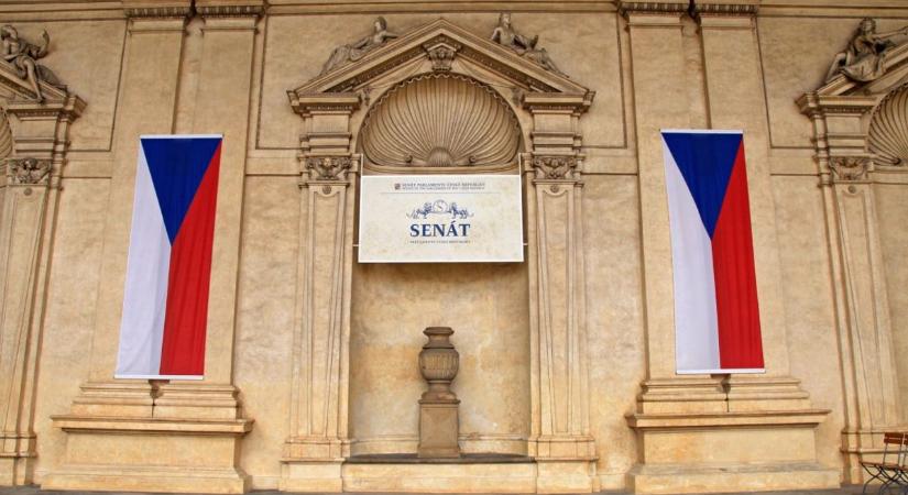 Megőrízte szenátusi többségét a cseh kormánykoalíció
