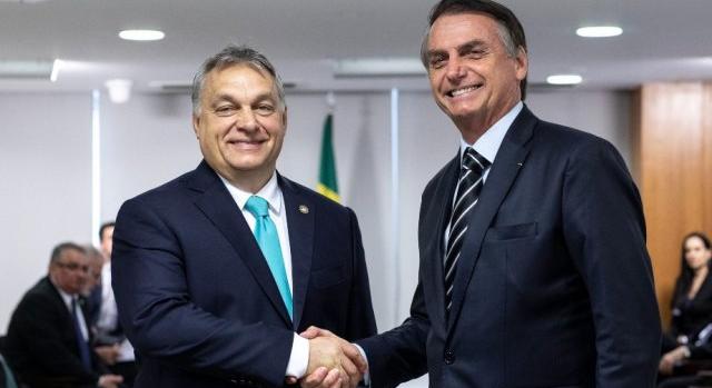Orbán Viktor magasztaló szavait is bedobta a brazil elnök a választási kampány finisében