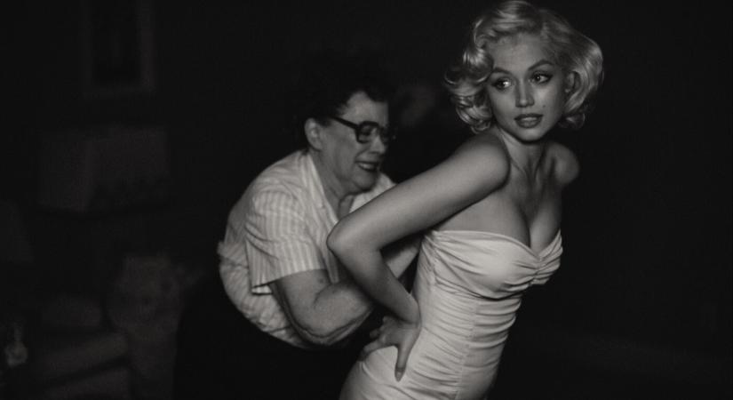 Egy szervezet abortuszellenes propagandának bélyegezte a Marilyn Monroe életét bemutató Szöszit