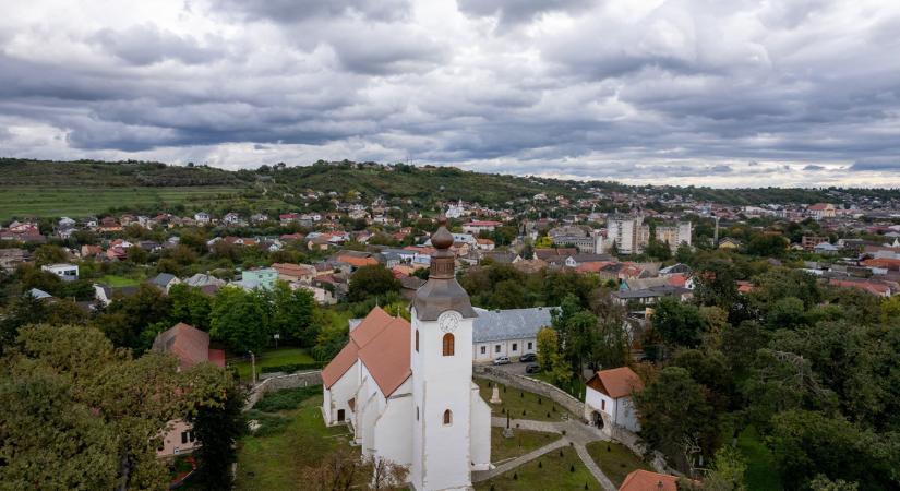 Megújult az erdélyi Újtorda református temploma