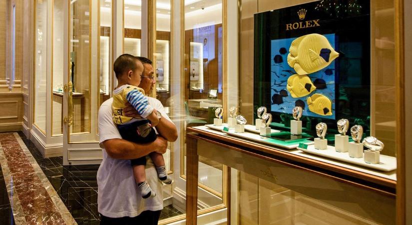 Egyre több használt luxusterméket vásárolnak a kínaiak