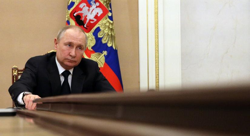 Putyin leváltotta a Nyugati Katonai Körzet vezetőjét