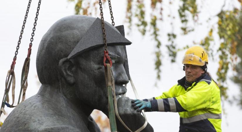 Finnországban eltávolították az utolsó közterületi Lenin-szobrot