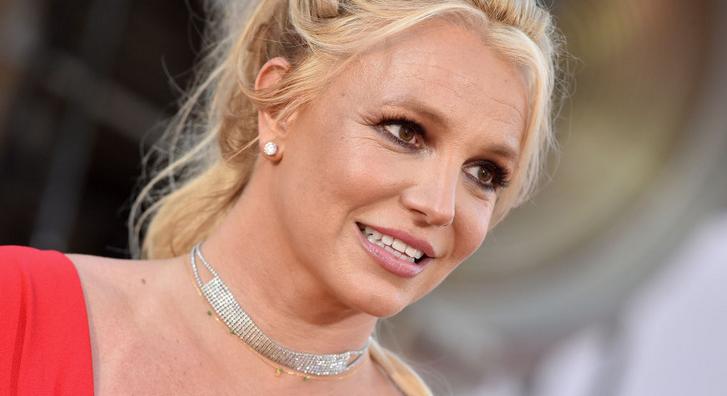 Britney Spears anyja bocsánatot kért lányától, szeretne véget vetni a családi viszálynak