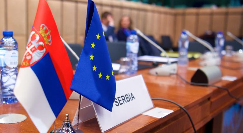 Az Európai Politikai Közösség találkozóján magyarázatot várnak Szerbiától