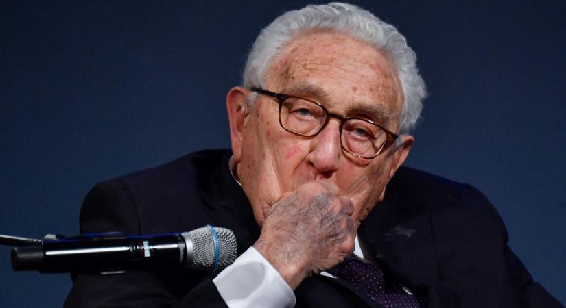 Henry Kissinger Hszi Csin-ping kínai elnöknek: Kalibrálja újra az Oroszországgal való kapcsolatait
