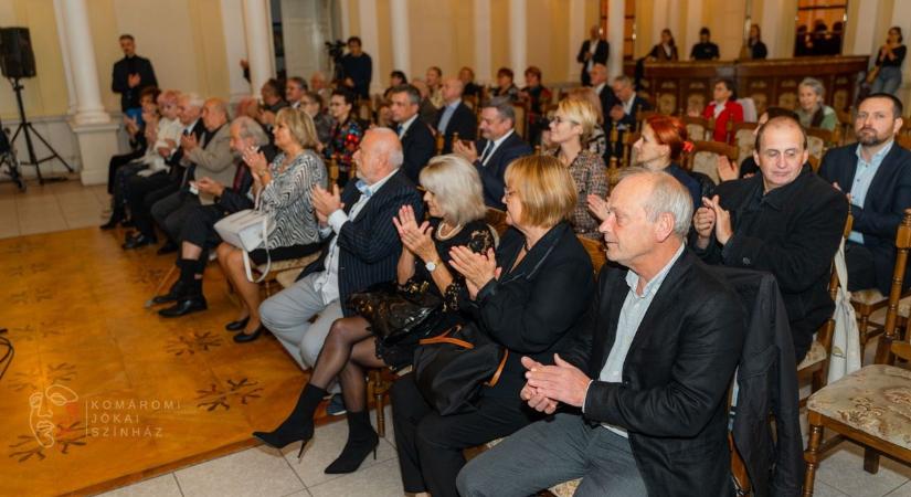 70. évfordulóját ünnepelte a Komáromi Jókai Színház