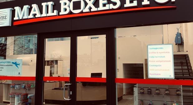 Amerikai cég venné át a bezárt budapesti postákat