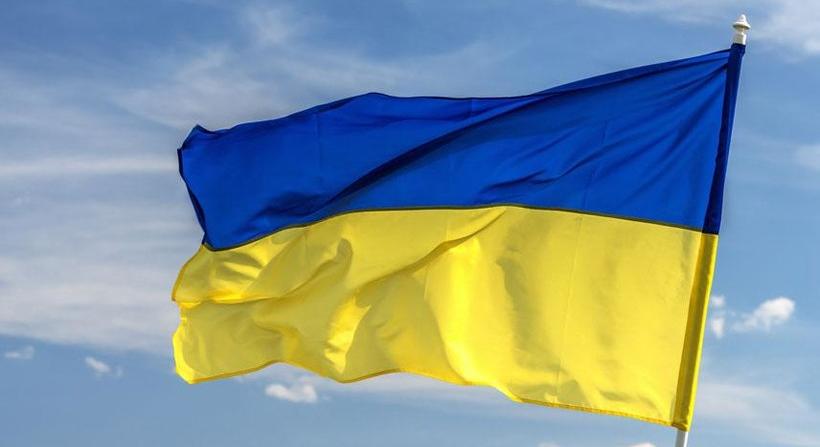 EU-biztos: Ukrajna a háború miatt egyelőre nem léphet be a NATO-ba