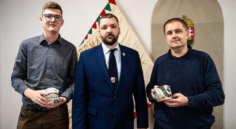 Barát Tünde emlékére alapítottak díjat az Andrássy Gyula gimnáziumban