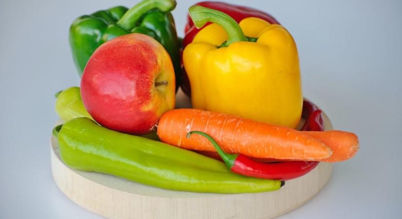 Nagy a baj: eltűnhetnek a boltokból a zöldségek és a gyümölcsök?