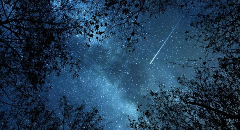 Rejtélyes meteorok hullását láthatjuk éjszaka