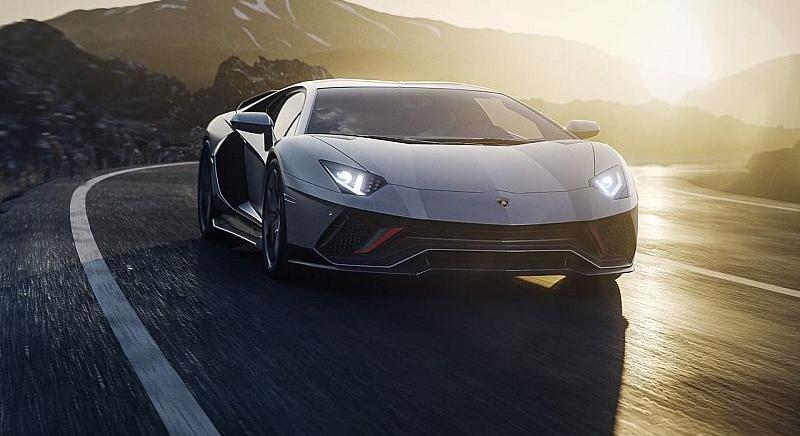 Hibrid hajtást kap a Lamborghini Aventador utódja