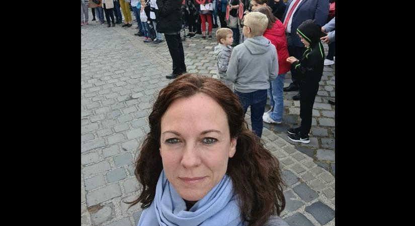 Szabó Tímea (Facebook): A kormány lekomcsizta és kirúgta a tanárokat