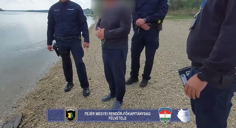 Feldarabolta a feleségét a dunaújvárosi férfi - Több megye rendőrei is nyomoznak az ügyben (videó)