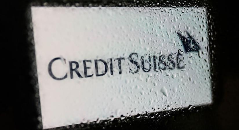 Kötvény-visszavásárlási programmal nyugtatná a kedélyeket a Credit Suisse