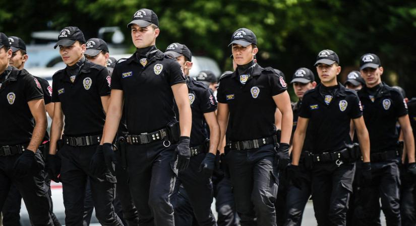 Több ezer török rendőr ügyel majd a katari-vb biztonságára