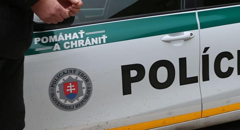 Részeg sofőrt üldöztek Dunaszerdahelyen, a férfi megpróbált elmenekülni a rendőrök elől