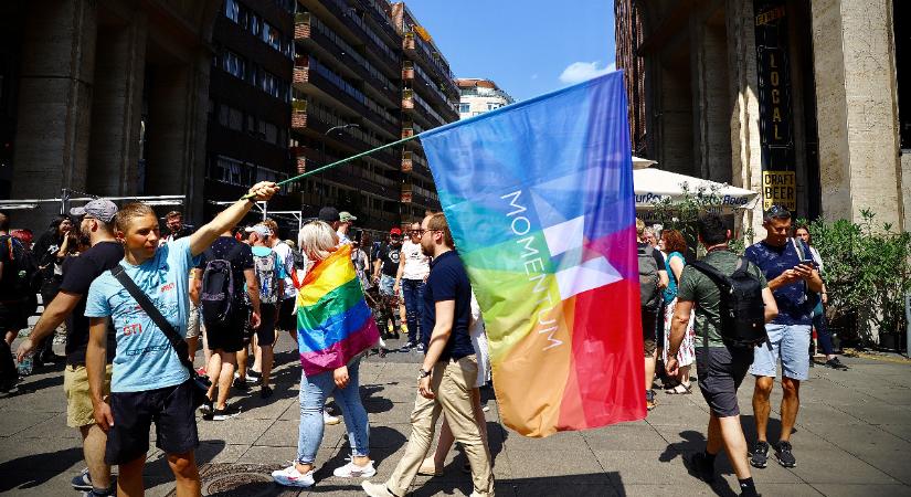 A legfontosabb probléma orvosolva: Ellenzéki politikusok az LMBTQ-emberek érdekeiért alakítottak parlamenti képviselői csoportot
