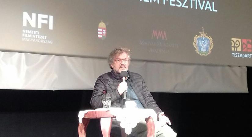 Kusturica: Hogyan ünnepelhetik Cannes-ban Zelenszkijt, ezt a rossz színészt?